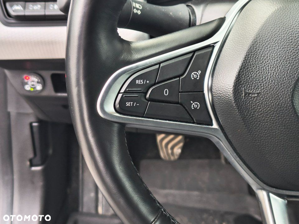 Renault Clio - 19