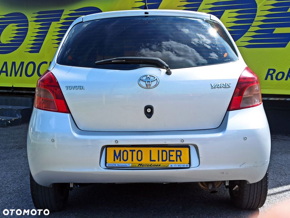 Toyota Yaris - 5