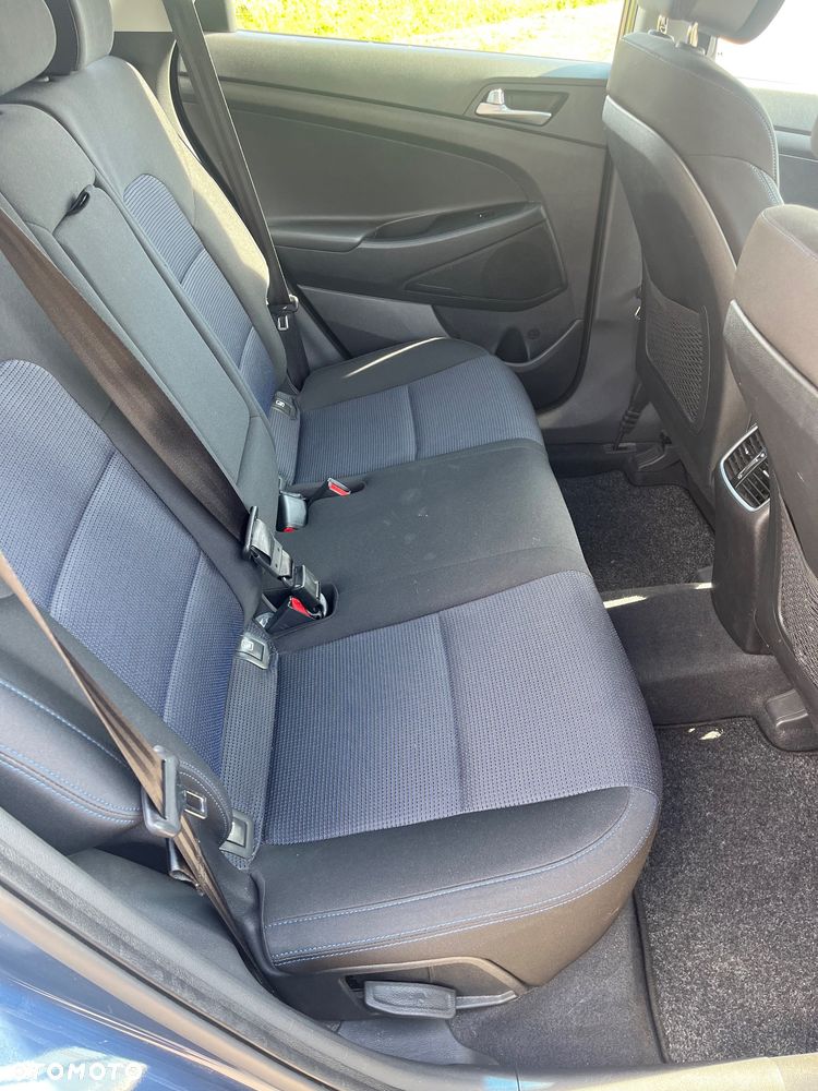 Hyundai Tucson 2.0 CRDi 2WD Trend - 24