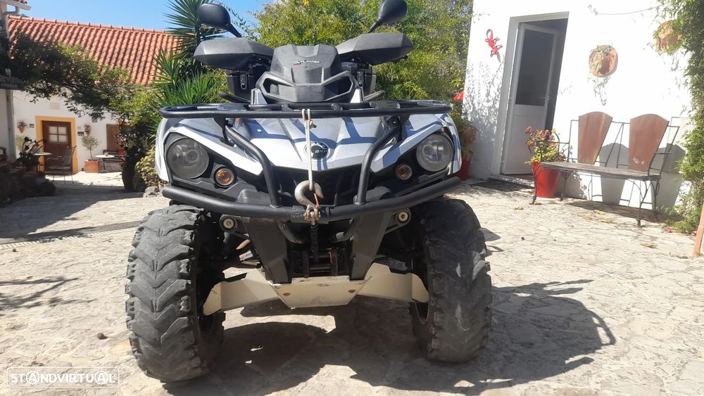 Can-Am Outlander 570 MAX XT - 2