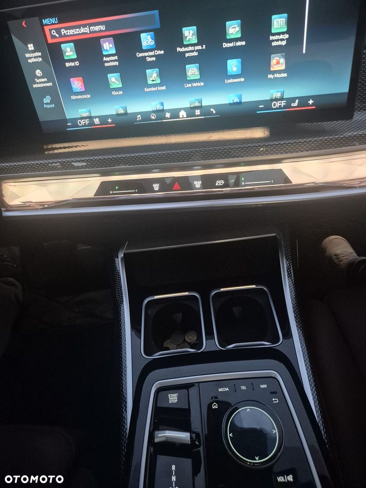 BMW Seria 7 M760e PHEV xDrive Individual Edition sport - 10