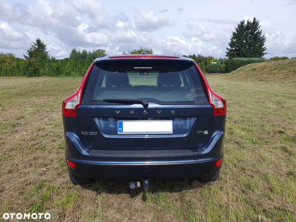 Volvo XC 60 DRIVe Summum - 4