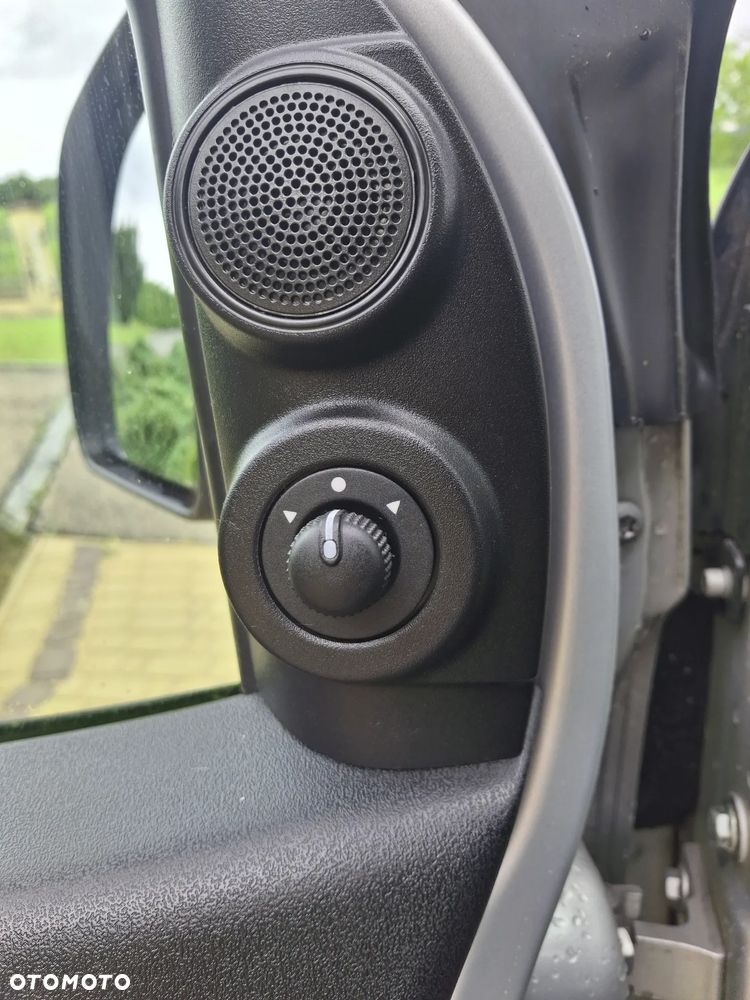 Fiat Doblo 1.6 16V Multijet Start&Stopp Dualogic Emotion Family - 27