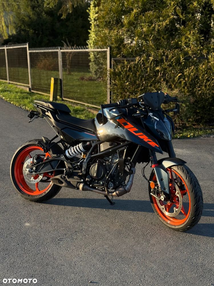 KTM Duke - 3