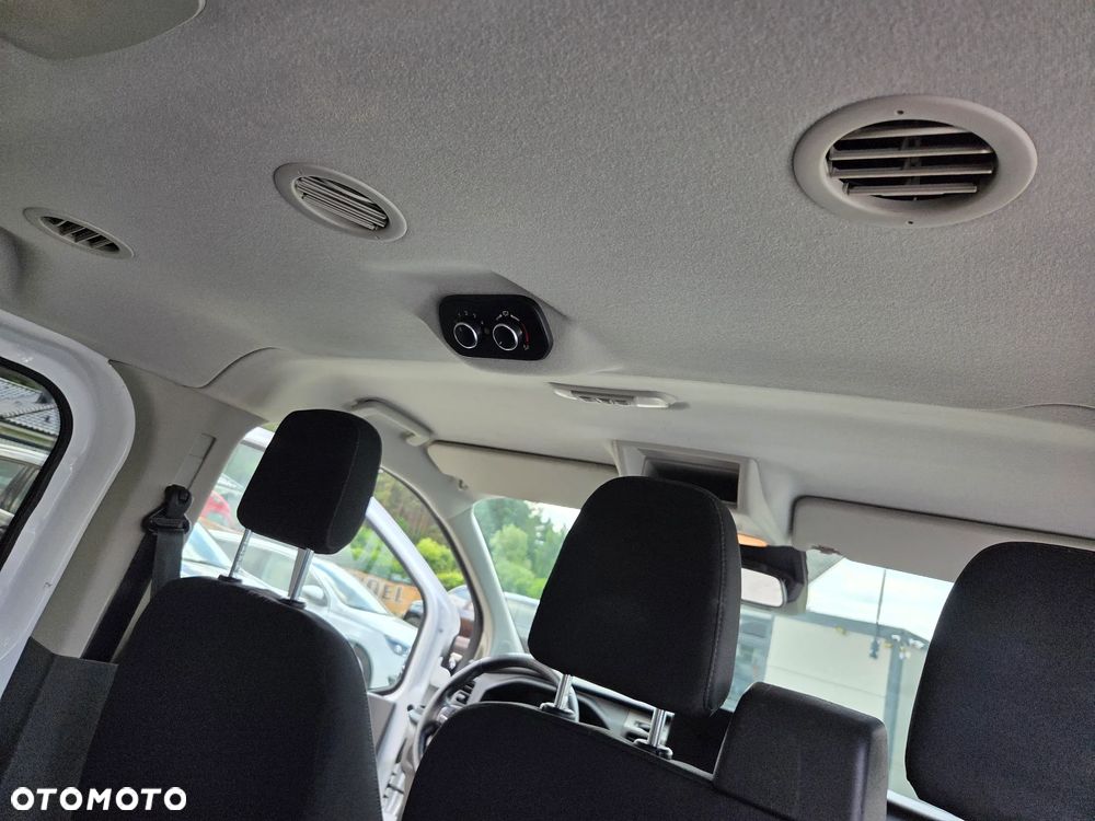 Ford Transit Custom L2H1 PKW VA MH Trend - 13