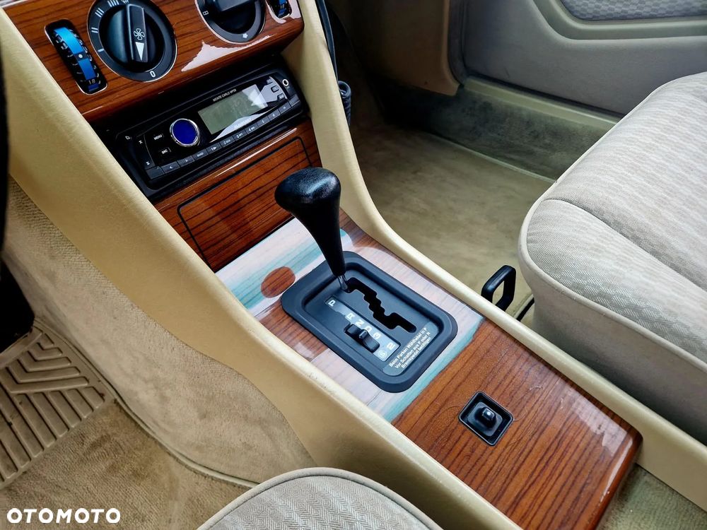 Mercedes-Benz W124 (1984-1993) - 15