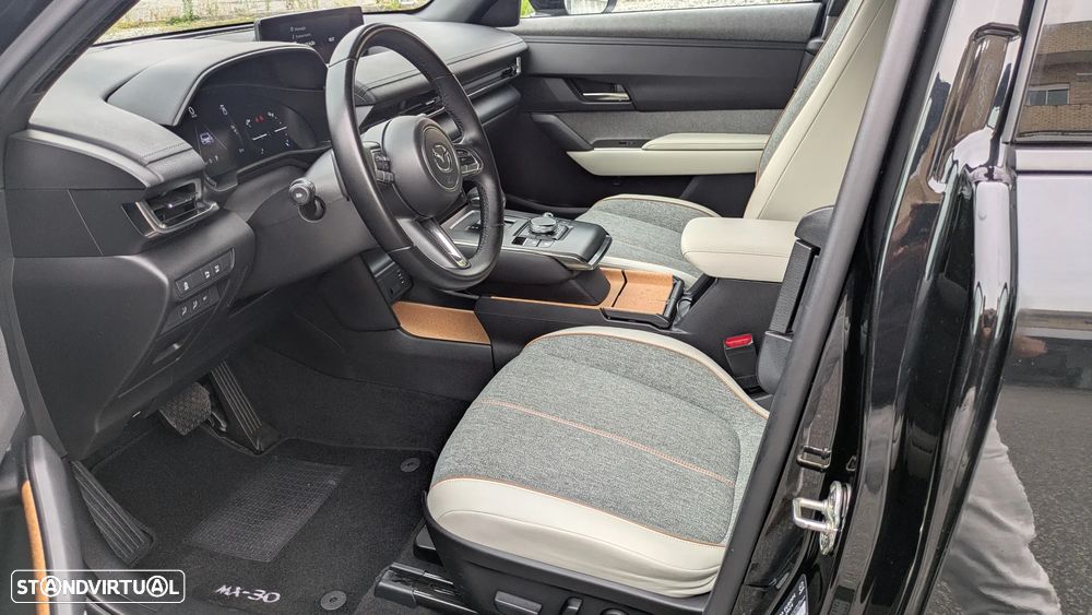 Mazda MX-30 e-SKYACTIV - 5