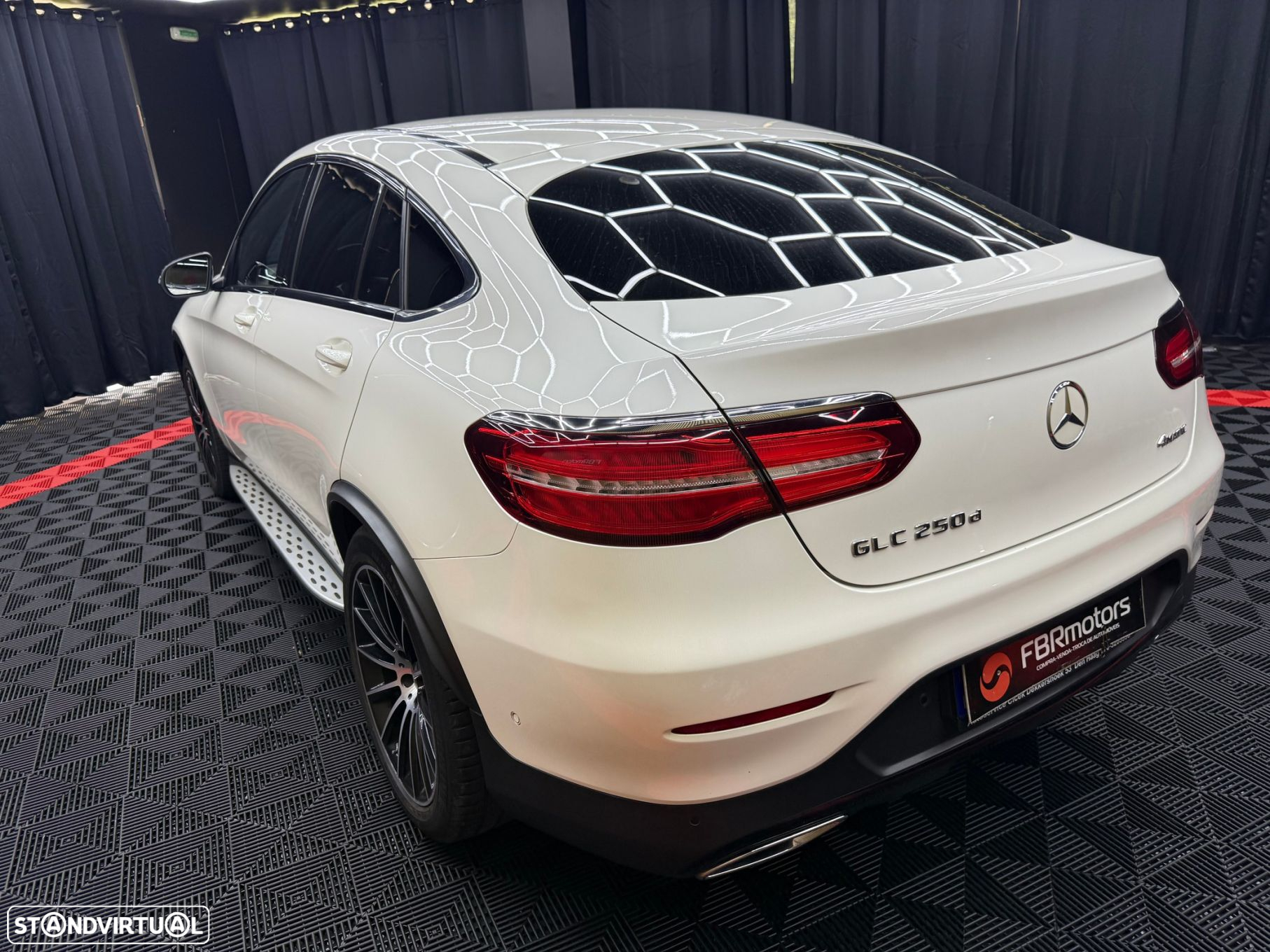 Mercedes-Benz GLC 250 d Coupé AMG Line 4-Matic - 13