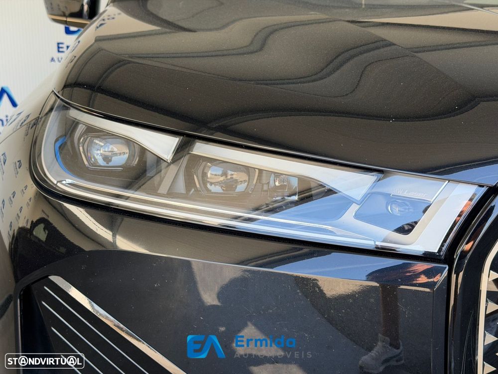 BMW iX xDrive 40 Pack Desportivo - 8