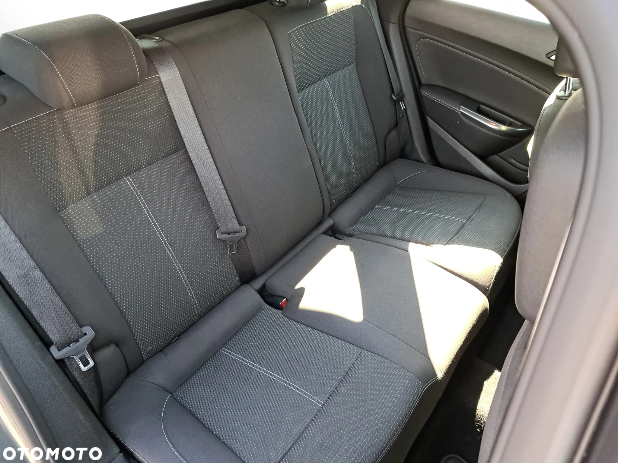 Opel Astra 2.0 CDTI DPF Sports Tourer - 18