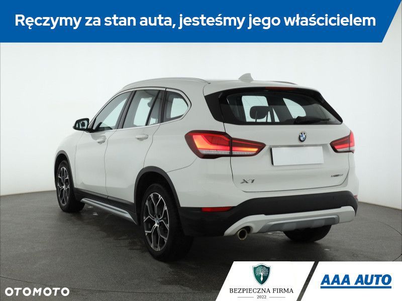 BMW X1 - 6