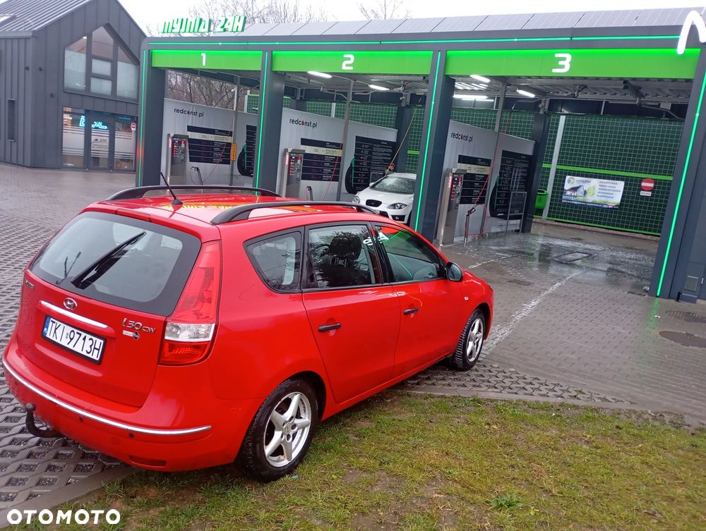 Hyundai i30 i30cw 1.4 Edition Plus - 4