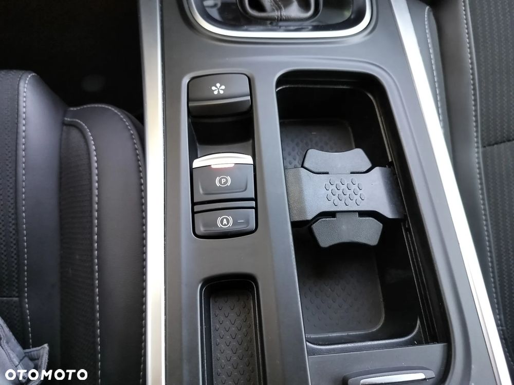 Renault Megane E-TECH 160 E-Tech engineered - 17