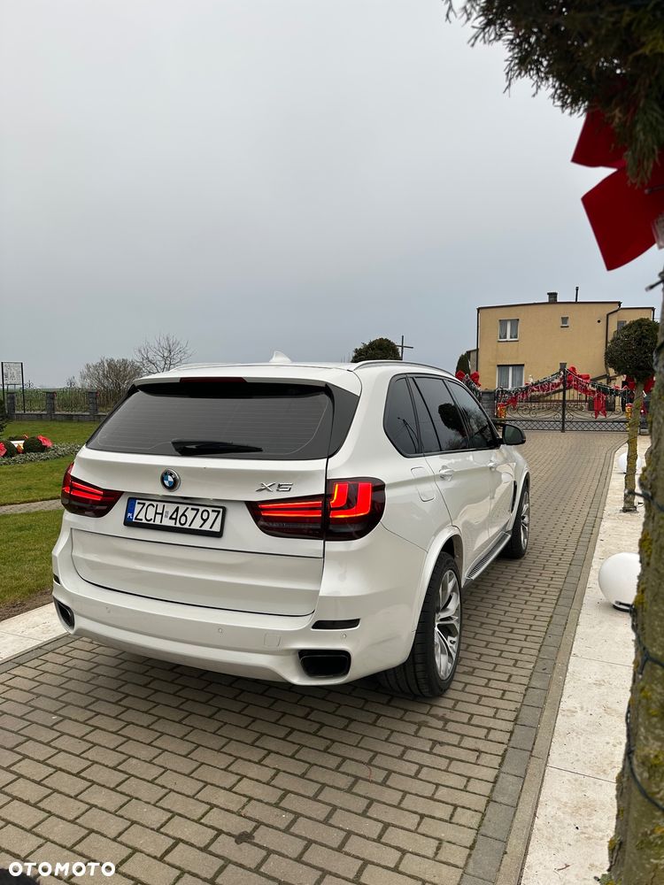 BMW X5 xDrive35i Edition Exclusive - 4