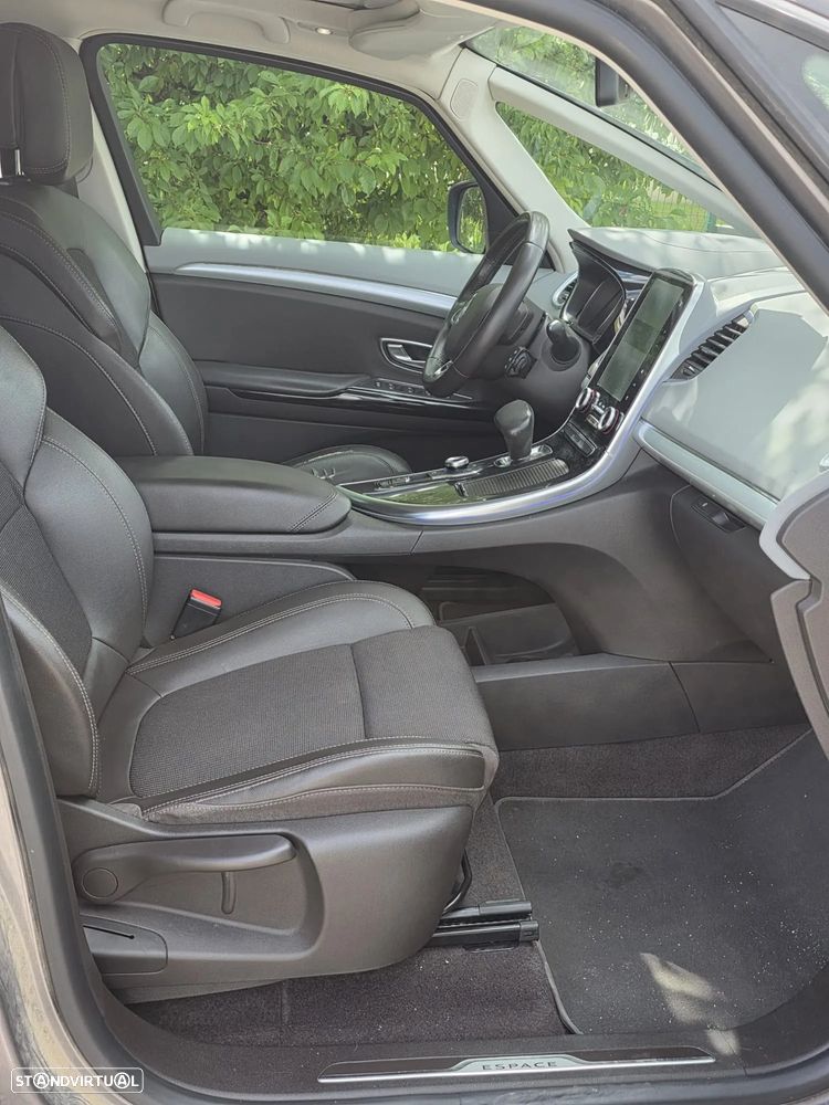 Renault Espace 1.6 dCi Initiale Paris EDC - 16