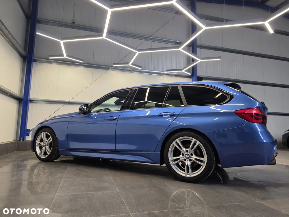 BMW Seria 3 320d Edition M Sport Shadow - 12