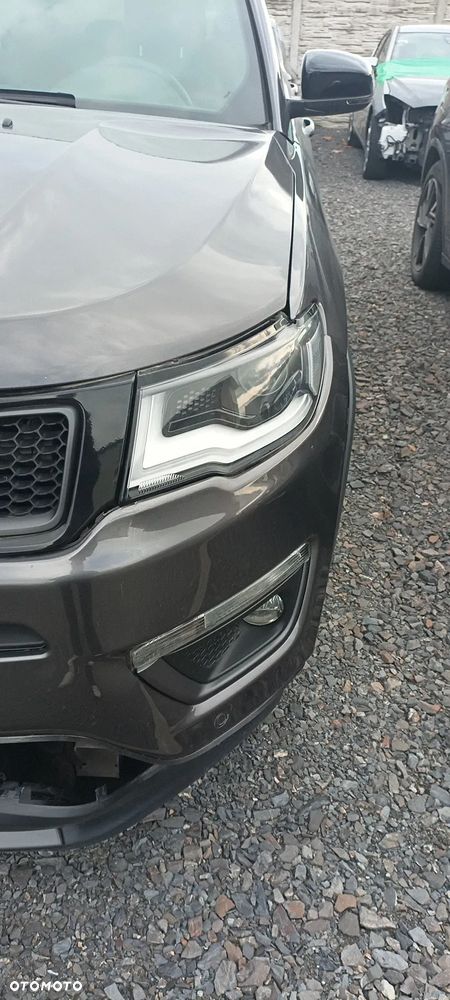 Jeep Compass 1.3 T-GDI 4xe PLUG-IN HYBRID Automatik Limited - 4