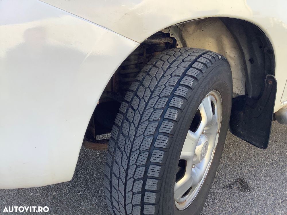 Toyota Hilux 4x4 Xtra Cab - 7