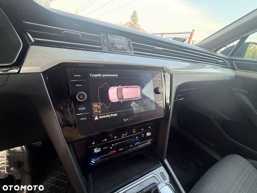 Volkswagen Passat 1.5 TSI EVO Business DSG - 15