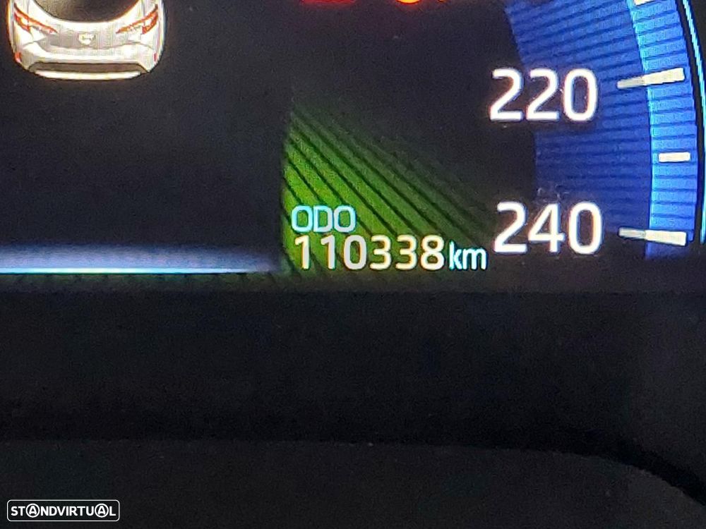 Toyota Corolla 2.0 Hybrid Exclusive - 33