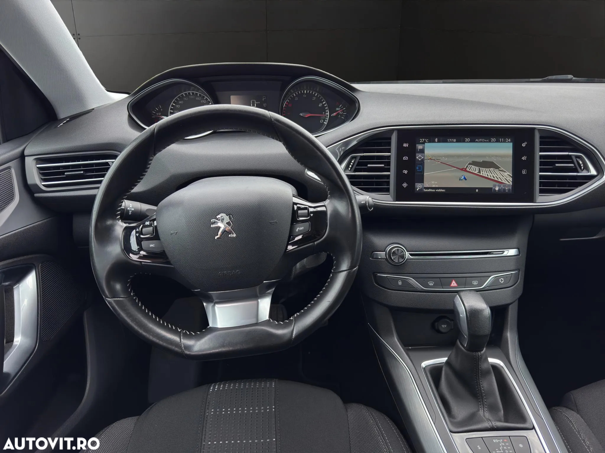 Peugeot 308 1.2 L PureTech Turbo Allure Aut. - 6