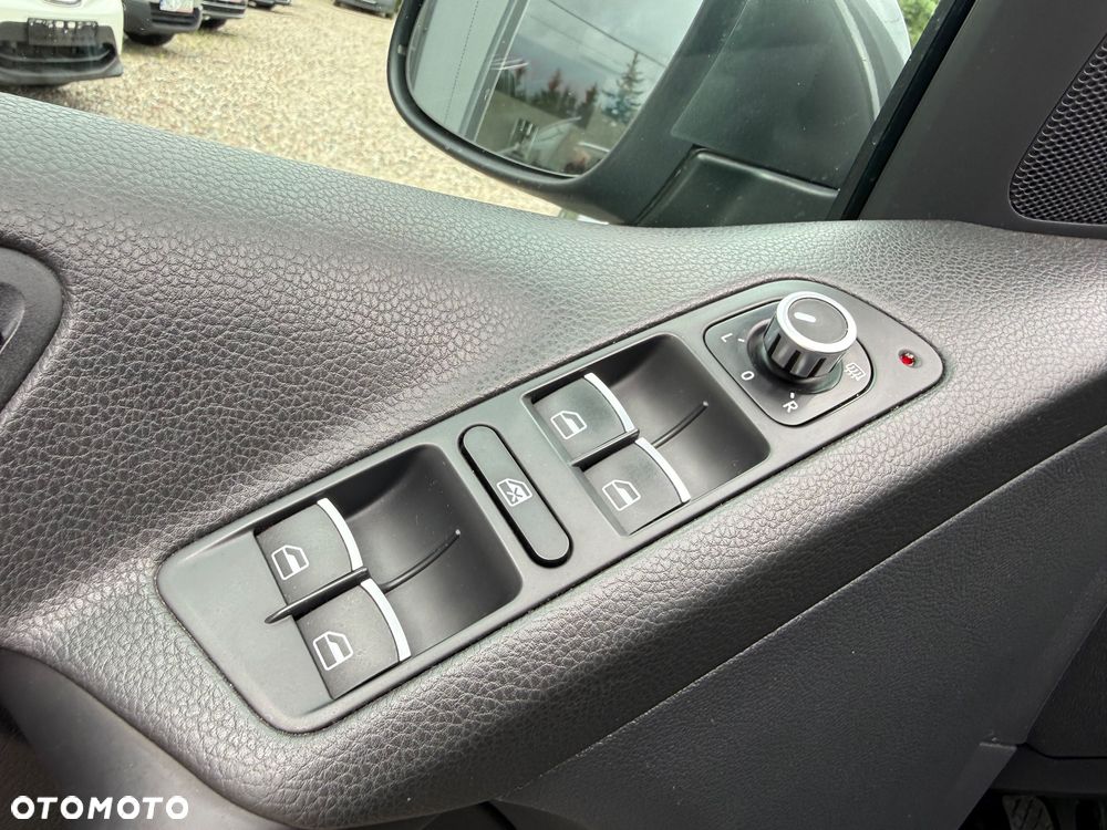 Volkswagen Tiguan 2.0 TDI Perfectline - 34