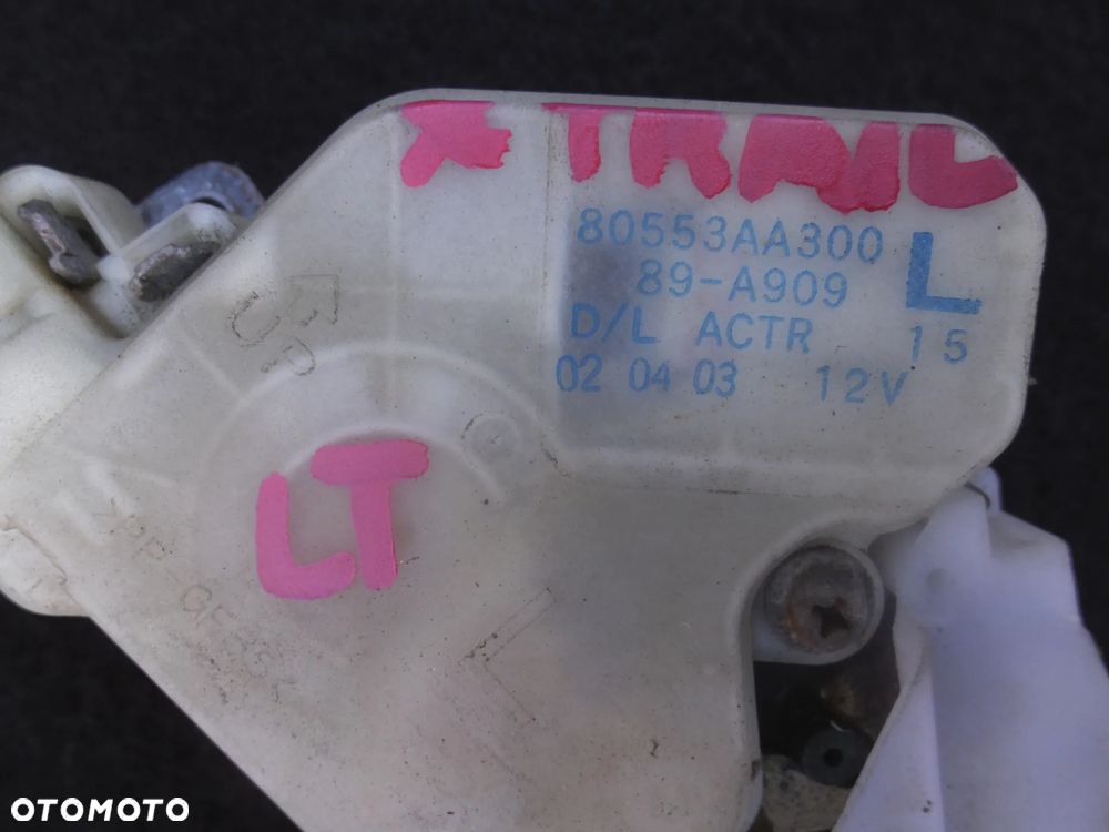 NISSAN X-TRAIL T30 ZAMEK LEWY TYŁ 80553AA300 - 4