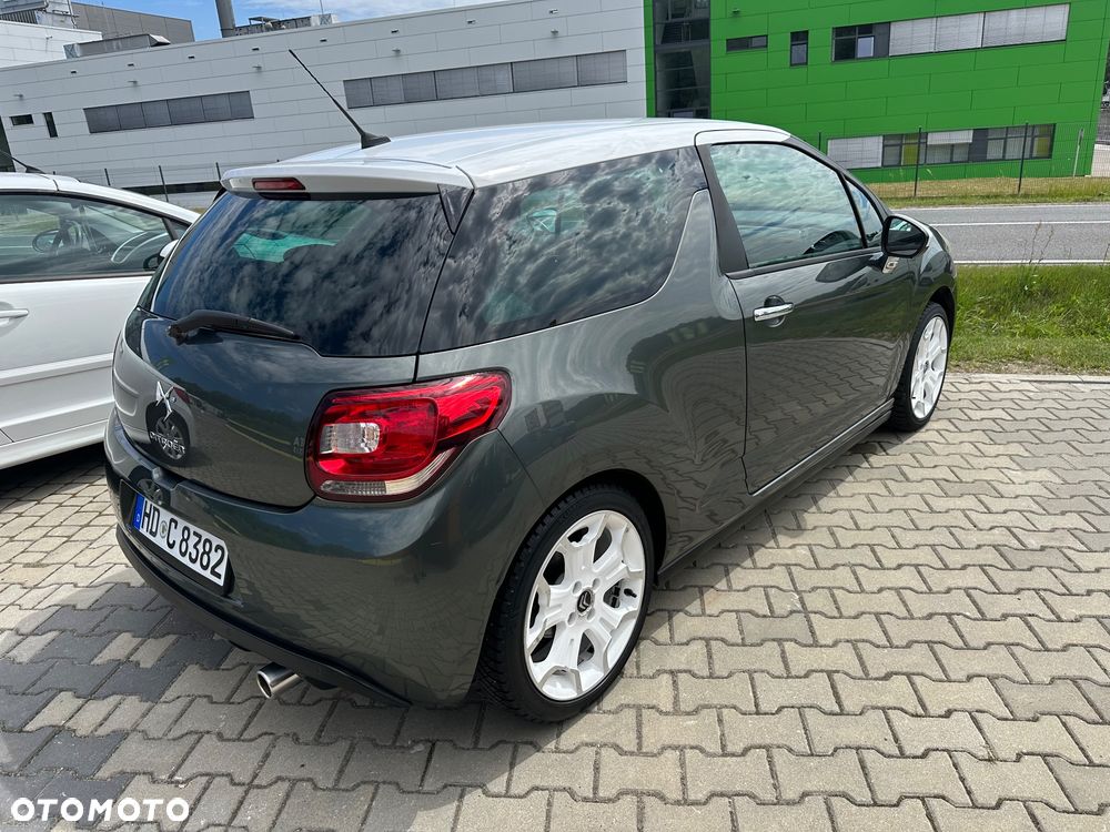 Citroën DS3 1.6 VTi SoChic - 4