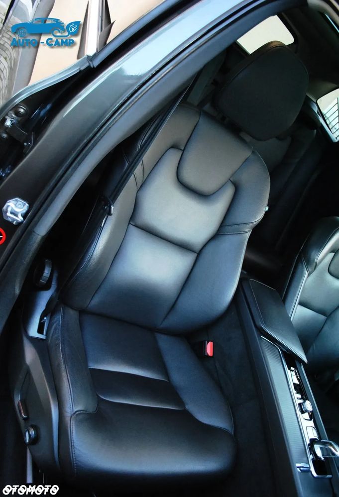 Volvo XC 60 - 13