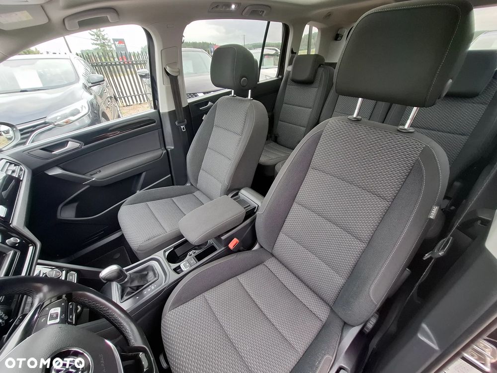 Volkswagen Touran 2.0 TDI BMT Highline DSG - 11