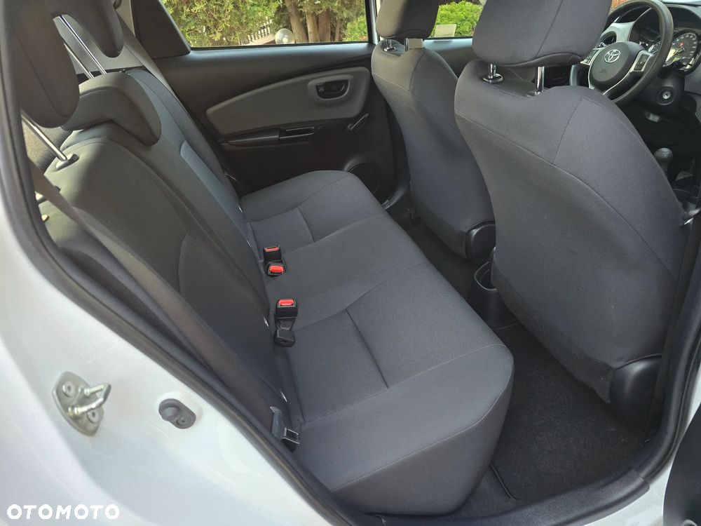 Toyota Yaris 1.0 VVT-i - 16