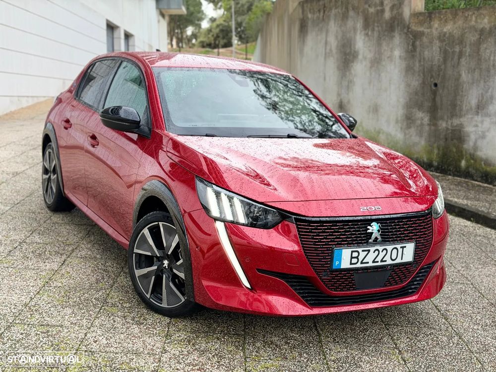 Peugeot e-208 GT - 1