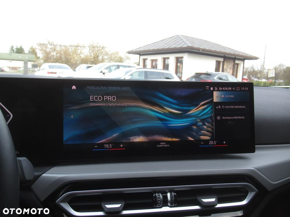 BMW Seria 3 318i - 34