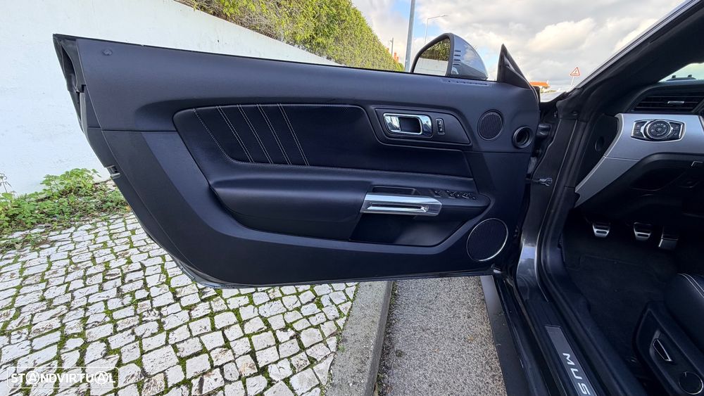 Ford Mustang Cabrio 2.3 Eco Boost - 8