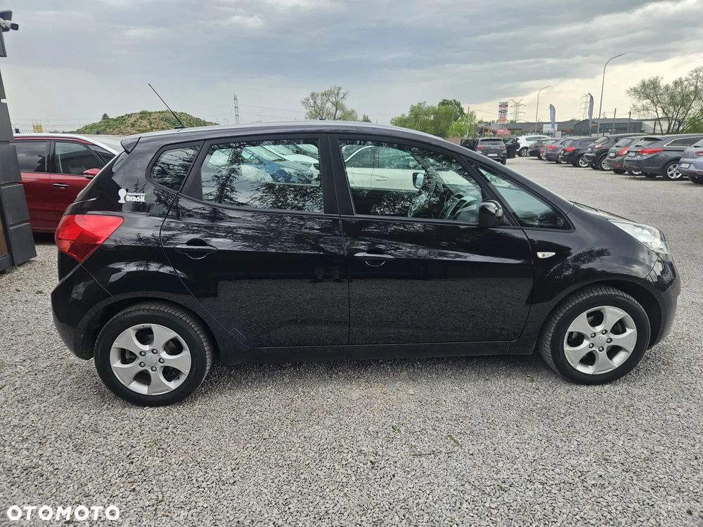 Kia Venga 1.4 CVVT Vision - 11
