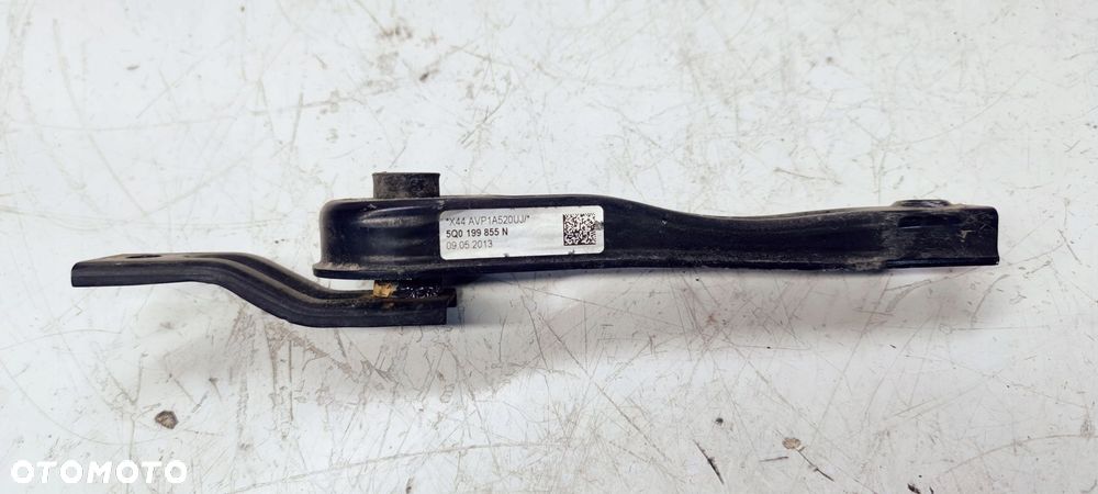 ŁAPA PODUSZKA SKRZYNI AUDI A3 8V VW 5Q0199855N - 1