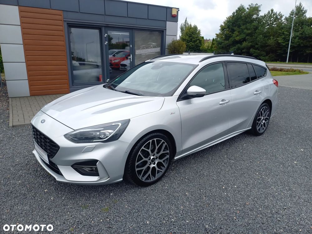 Ford Focus 2.0 EcoBlue STart-Stopp-System ST-LINE - 2