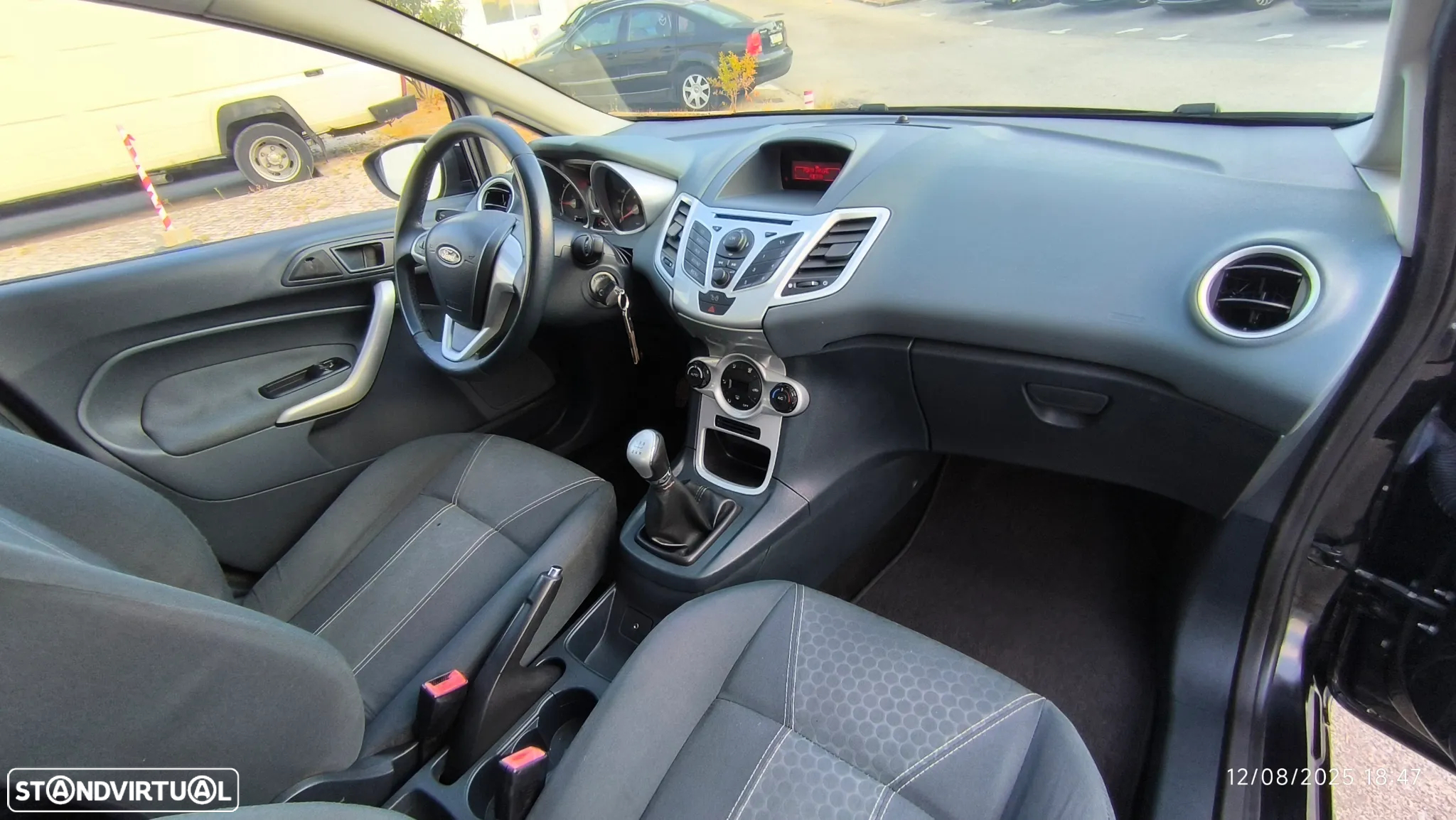 Ford Fiesta 1.25 Titanium - 10