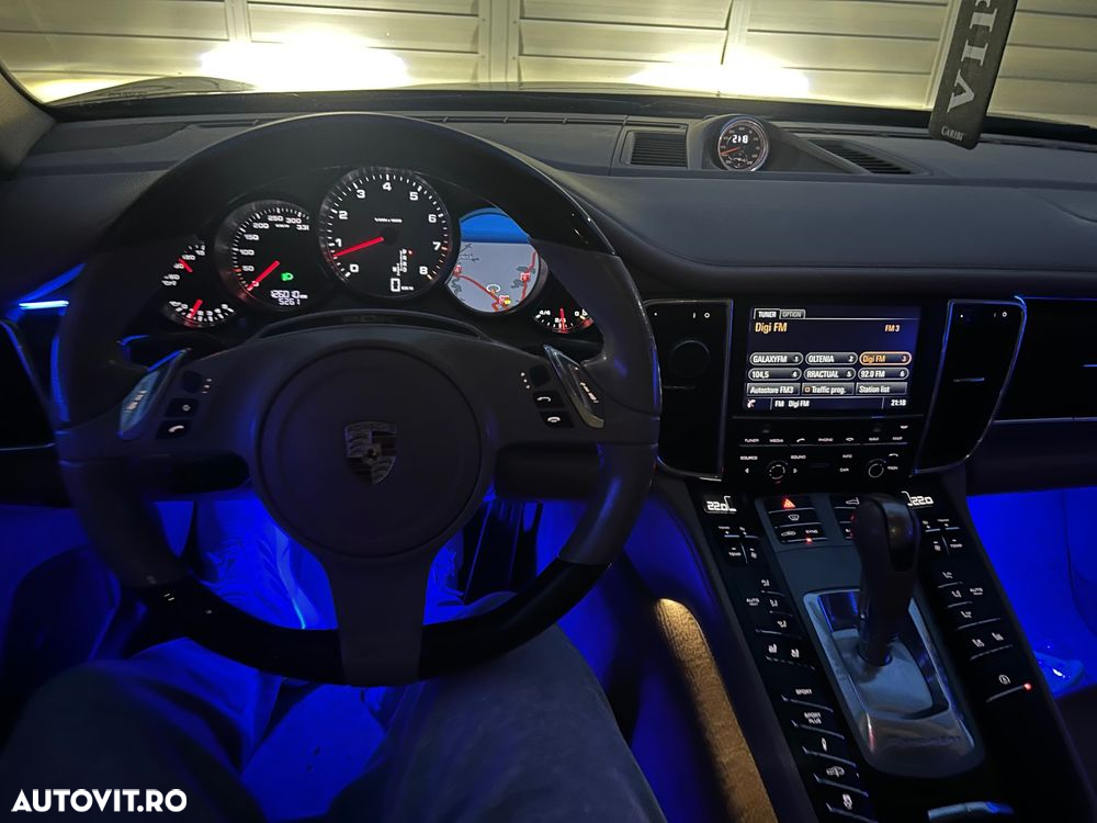 Porsche Panamera 3.0 PDK 4S - 5