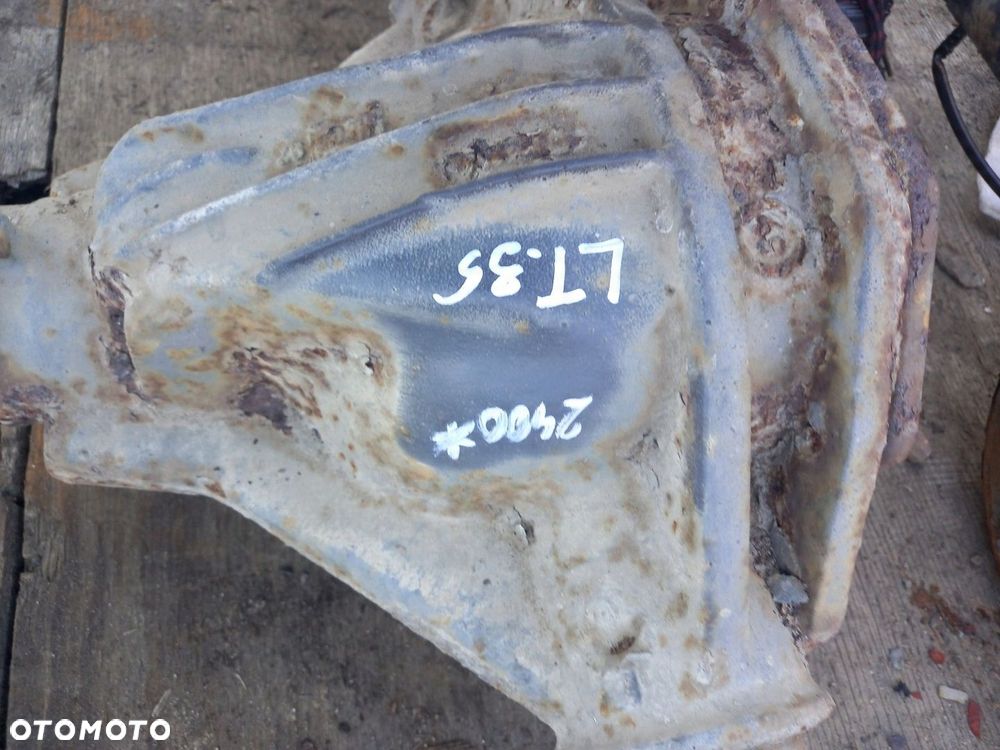 TYLNA OŚ ZAWIESZENIA MOST TYŁ DYFER 3811 VW LT35 - 10