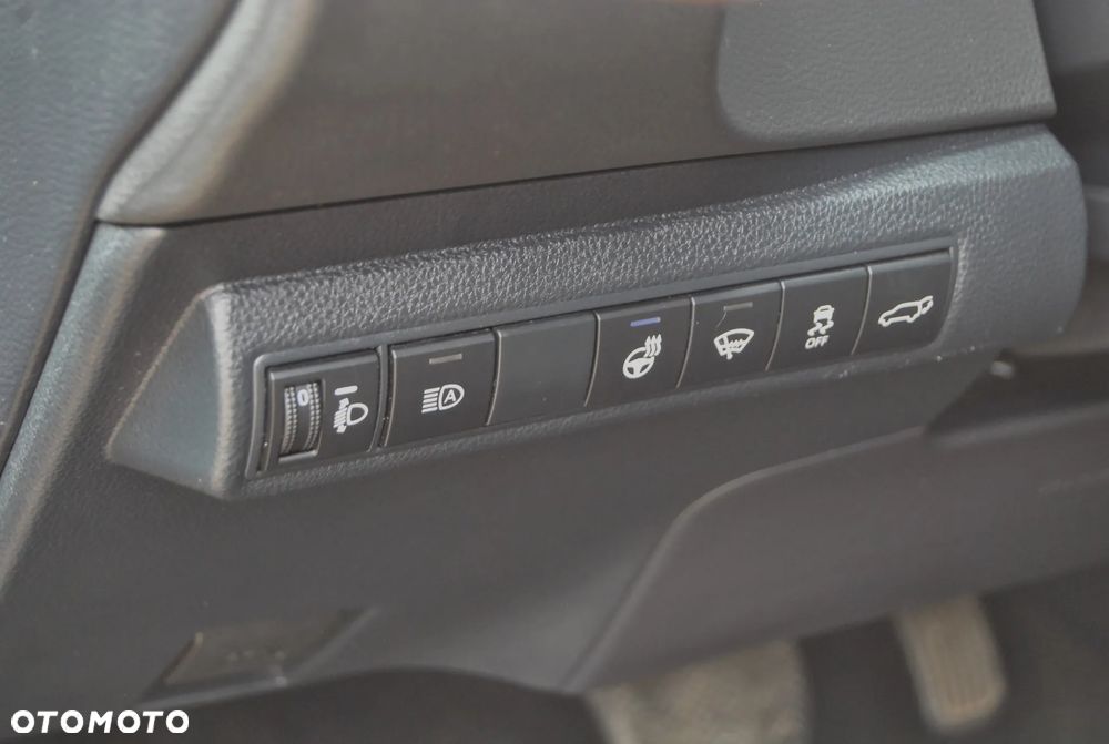 Toyota Corolla 1.8 Hybrid Comfort - 16