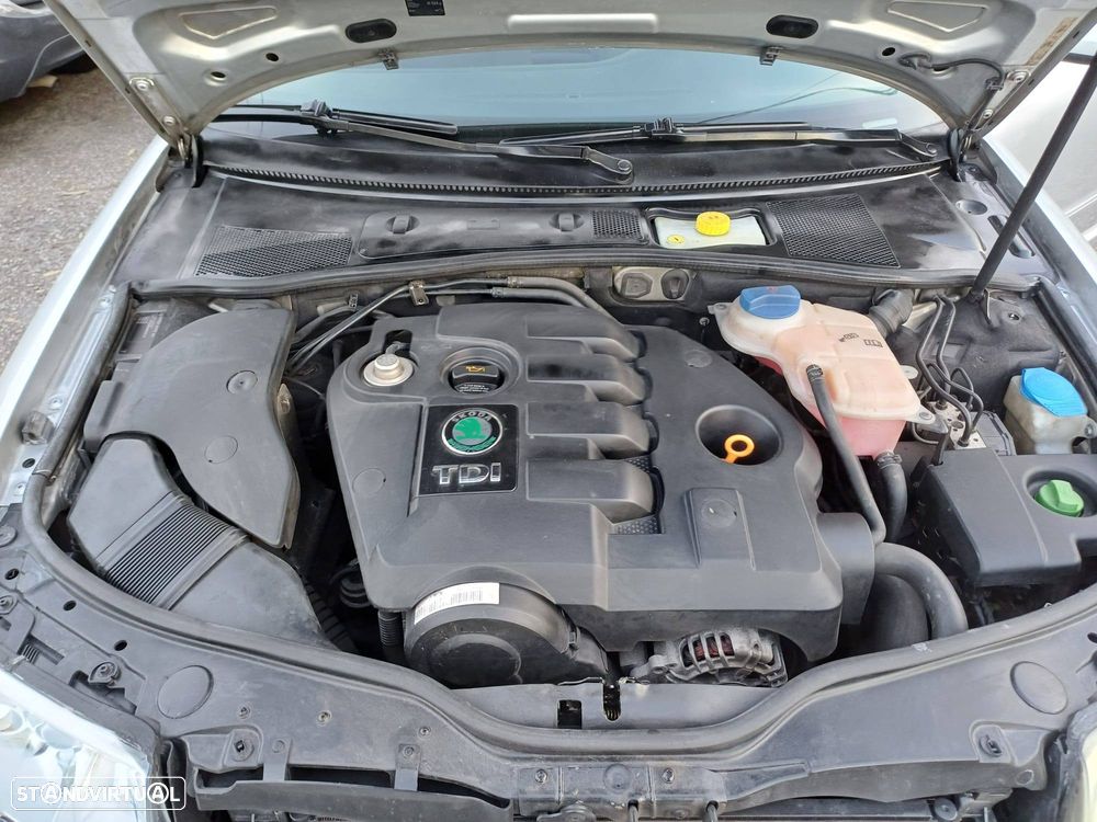 Skoda Superb 1.9 TDi Elegance - 7