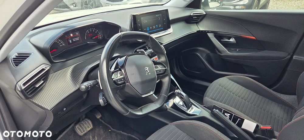 Peugeot 2008 - 21