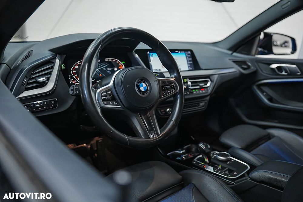 BMW Seria 2 220i Aut. M Sport - 12