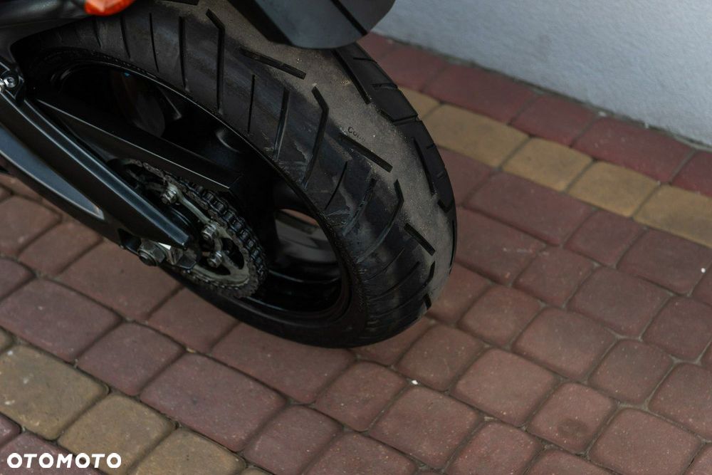 Yamaha R6 - 10