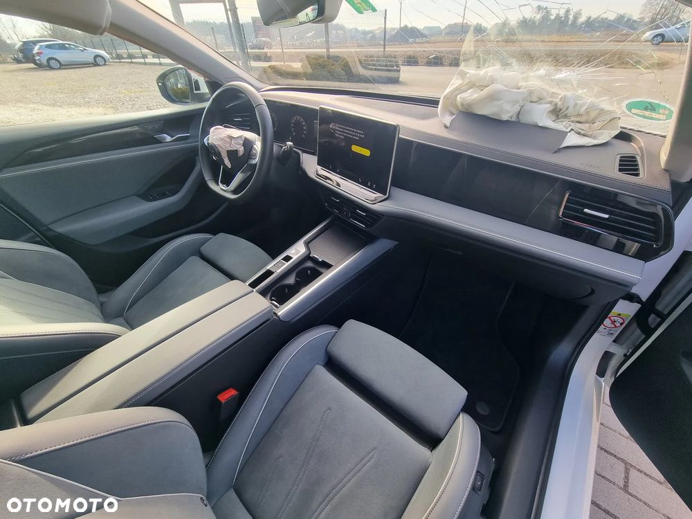 Volkswagen Passat Variant 1.5 TSI OPF DSG Business - 15