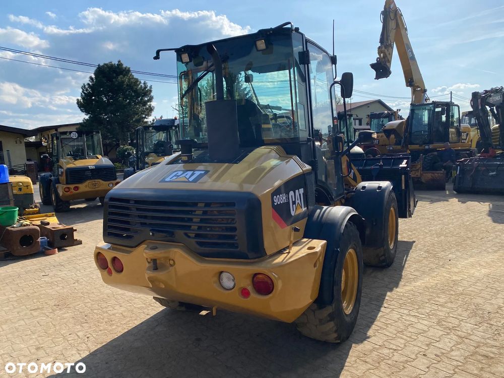 Caterpillar CAT 908H2, 2014 ROK, 6000 MTH, ŁYŻKA OTWIERANA + WIDŁY, z NIEMIEC, - 4