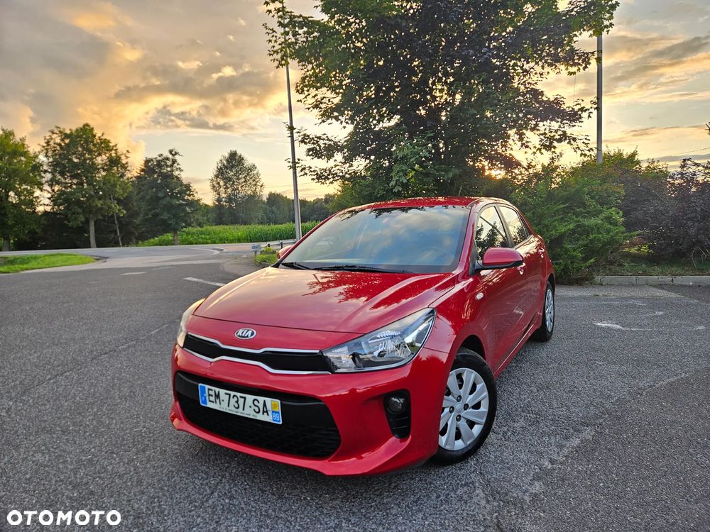 Kia Rio 1.2 Attract - 13
