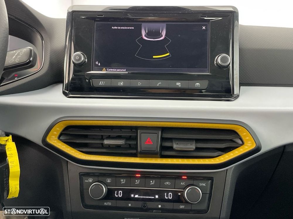 SEAT Arona 1.0 TSI Style DSG - 24