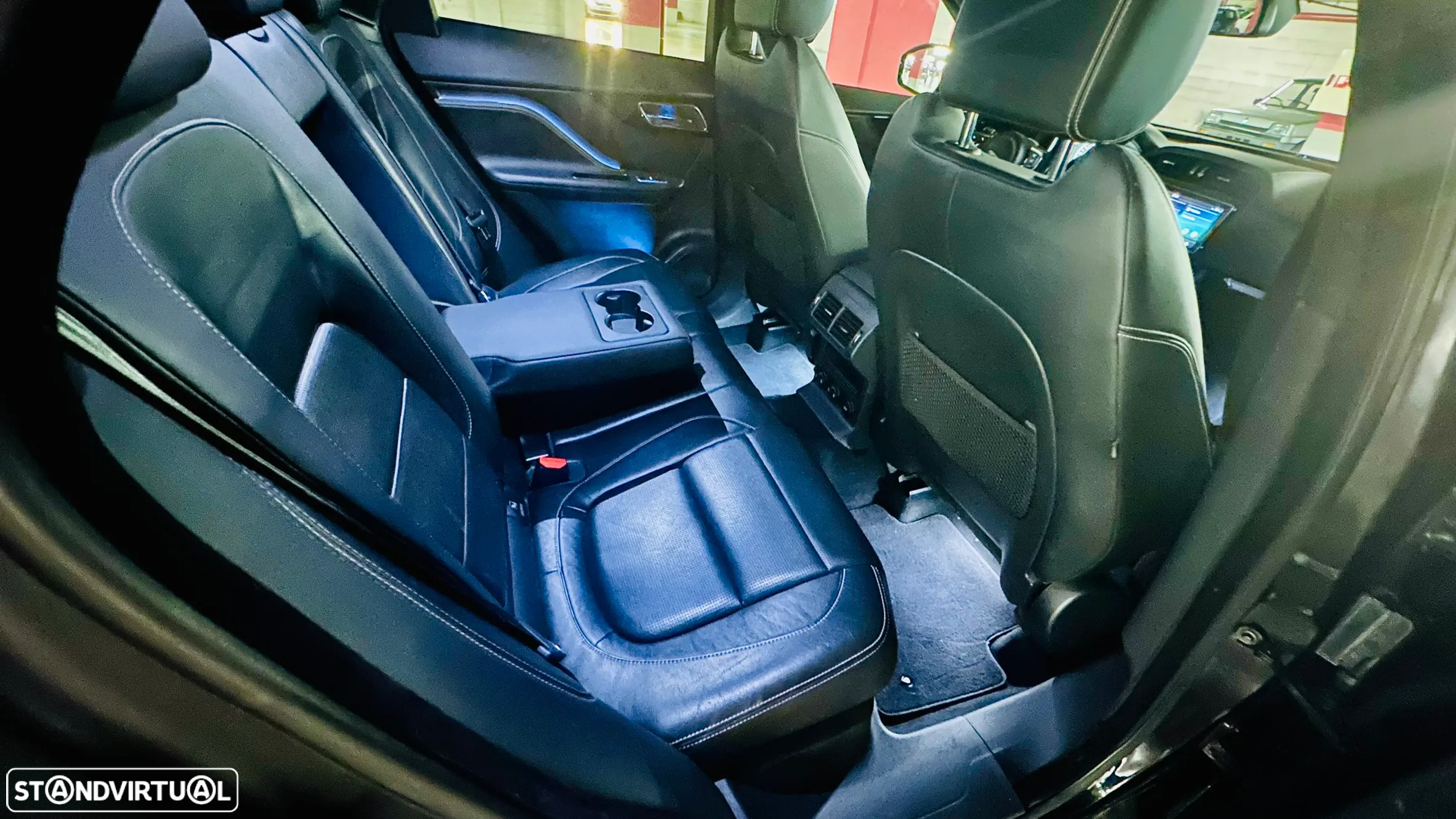 Jaguar F-Pace 3.0 TDV6 R-Sport AWD Aut. - 16